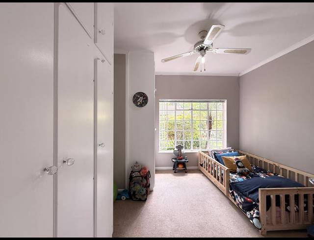 3 BEDROOM TOWNHOUSE FOR SALE IN AVIARY HILL